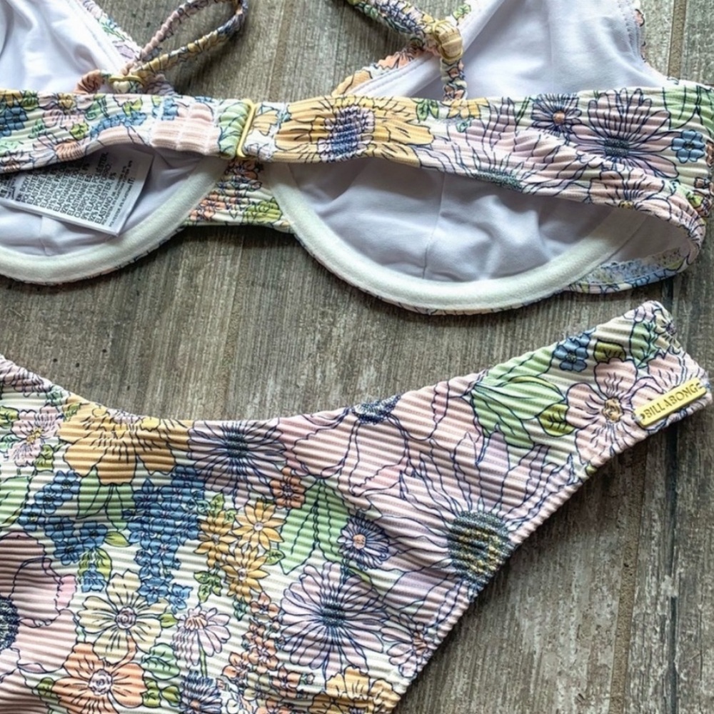 🔥🔥BILLABONG - SUNDANCE RUBY UNDERWIRE HIKE BIKINI SET🔥🔥 - Picture 9 of 9